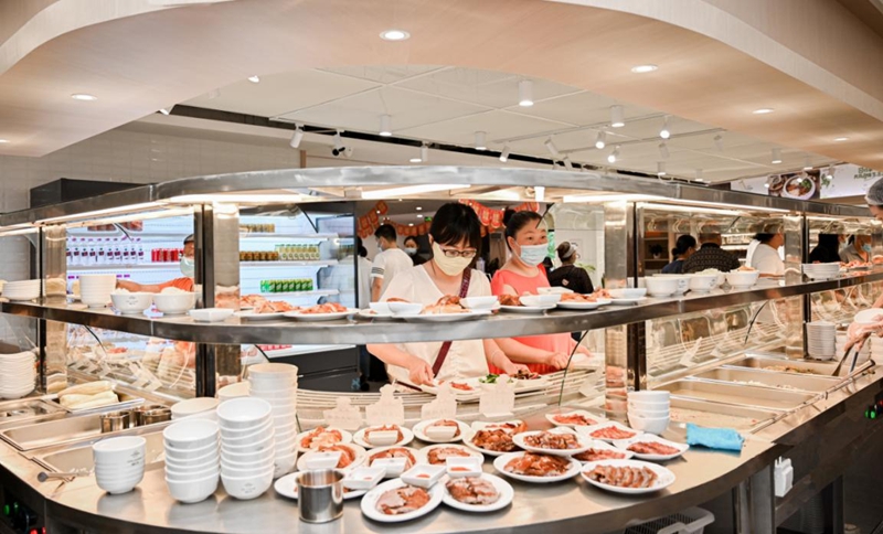 光和食堂為業(yè)主提供豐富的菜品。