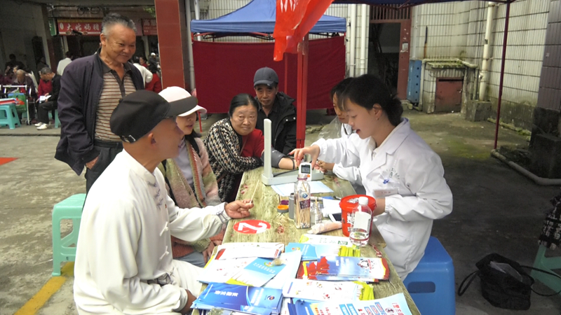 安順經(jīng)開區(qū)開展“我們的節(jié)日——重陽節(jié)”主題活動。