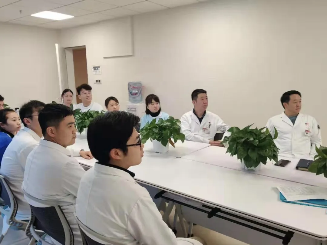 會診現(xiàn)場。