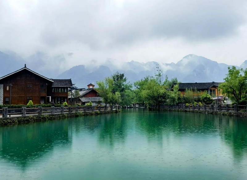 生態(tài)為筆 融合為墨 “兩山”轉(zhuǎn)化繪就文旅新圖景。