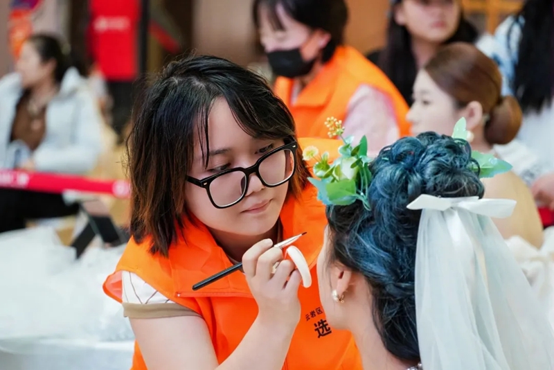 選手們認真比賽