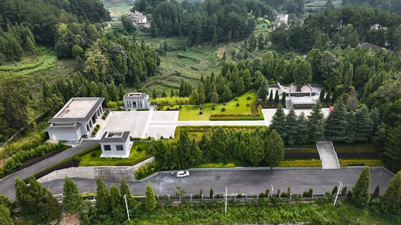 錢壯飛烈士陵園 吳艷禹 攝.jpg