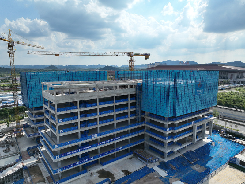 把科技創新作為搶占市場的“金鑰匙”。