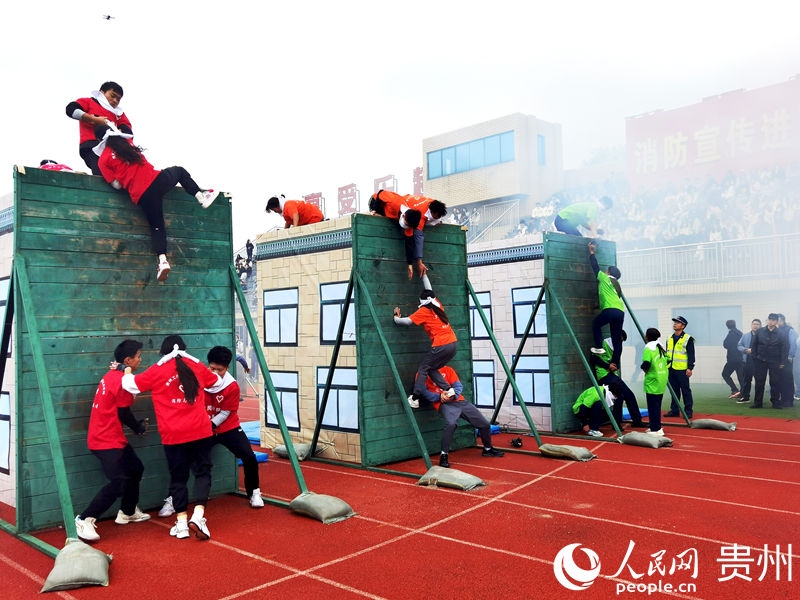 比賽現(xiàn)場。人民網(wǎng)記者 王秀芳攝