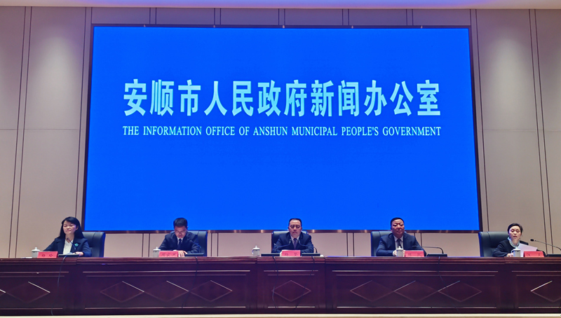 新聞發布會現場。實習生 黃小妹攝