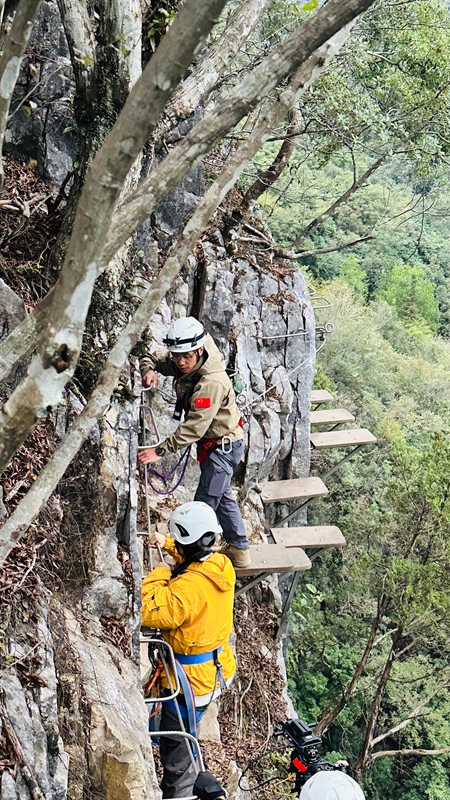 《吾鄉(xiāng)荔波》立冬發(fā)布治愈系劇照。
