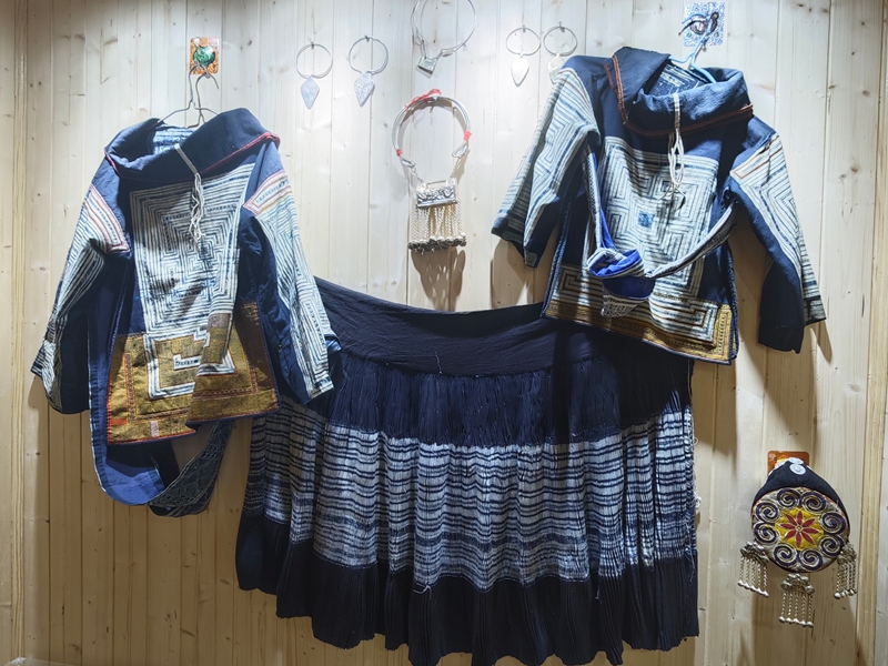 圖為傳統四印苗族服飾。李果 攝.jpg