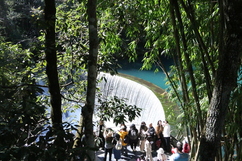 3 圖為臥龍潭.JPG