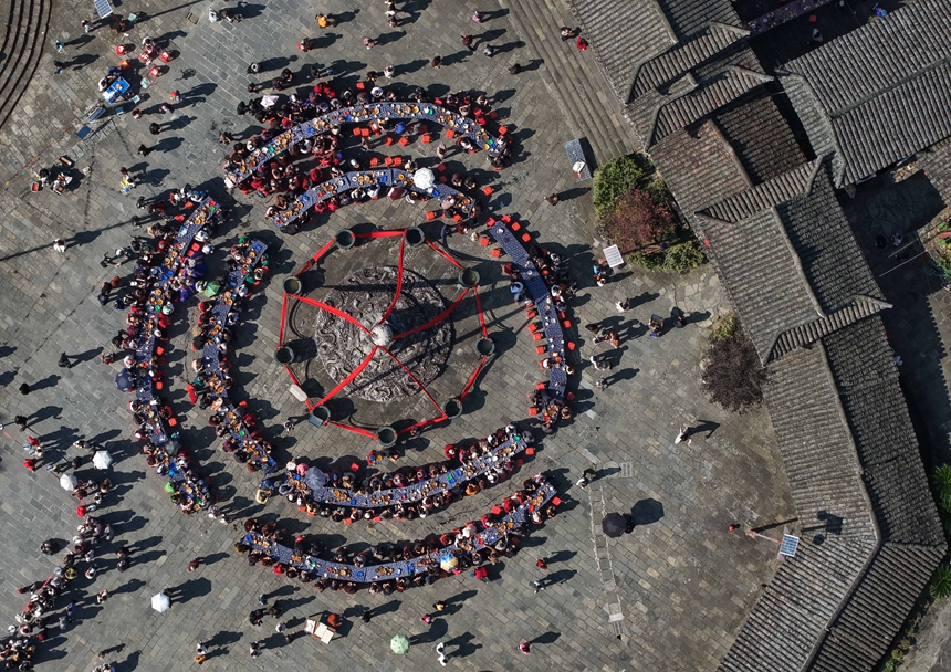 歡慶苗年現(xiàn)場(chǎng)。