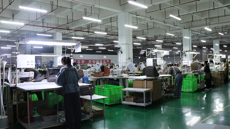 1、位于婁山關經開區的遵義森永科工有限公司的生產車間。