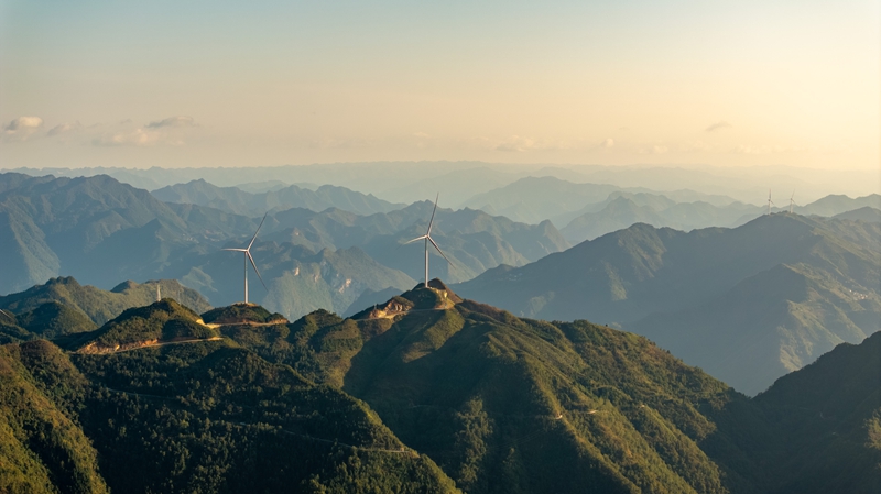 大亭風力發電一景。
