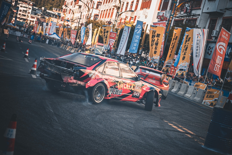 激烈的比賽現場。