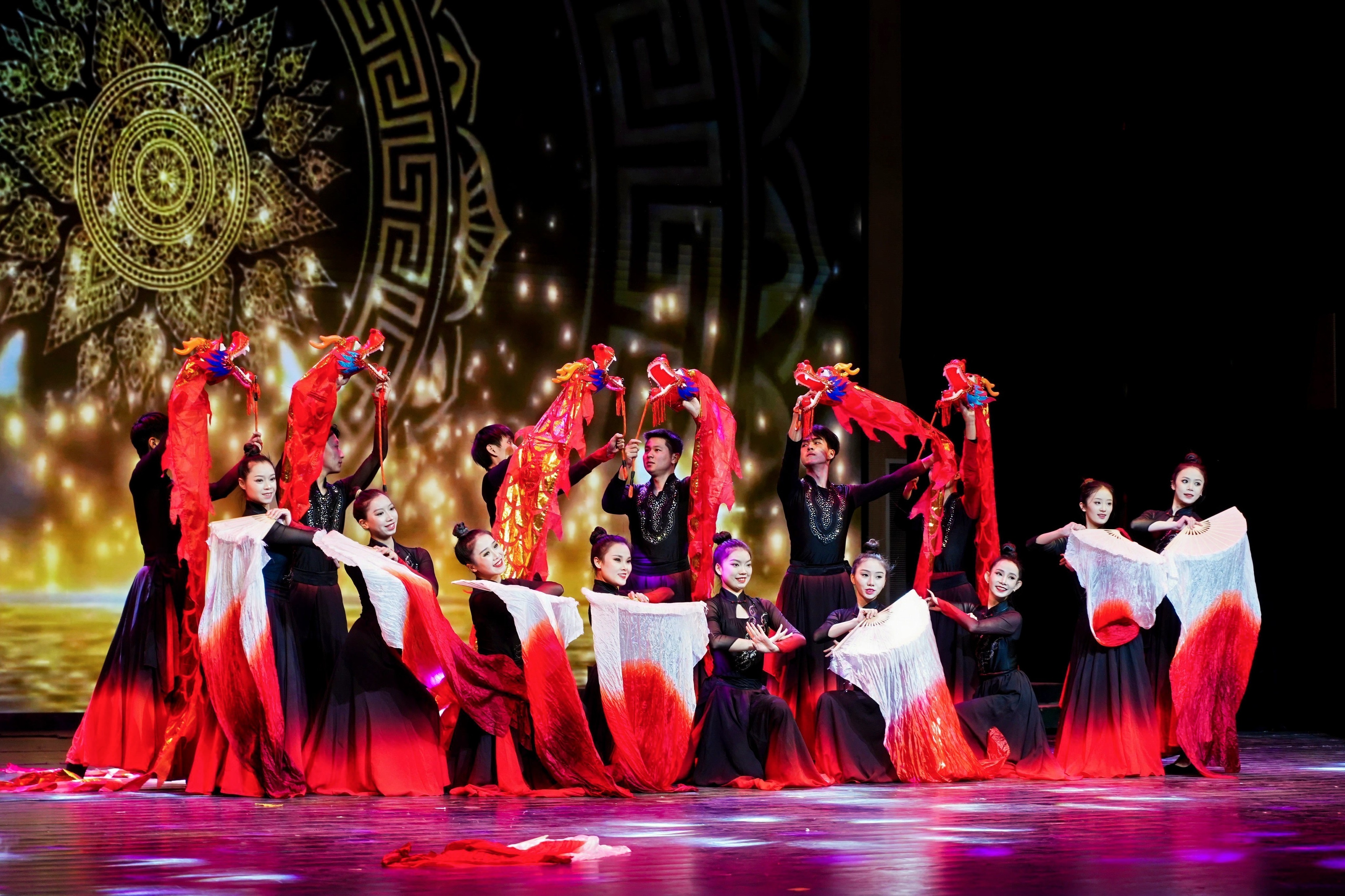 2.啟動(dòng)儀式歌舞表演