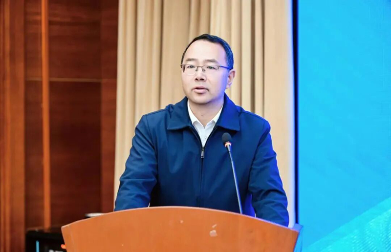 貴州商學(xué)院黨委常委、副校長(zhǎng)張軍致辭。