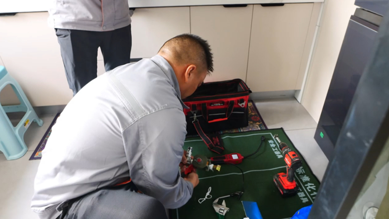 安裝現(xiàn)場(chǎng)。