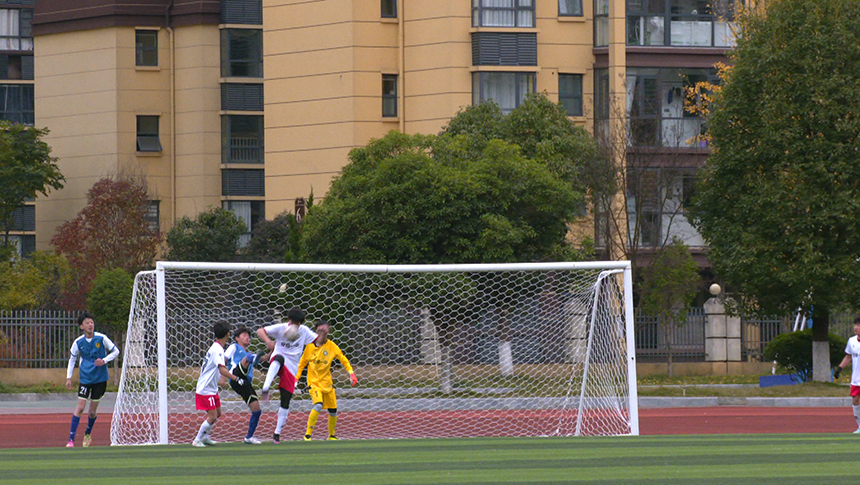 聚焦“省長杯”：中部賽區(qū)比賽在經(jīng)開區(qū)正式打響。