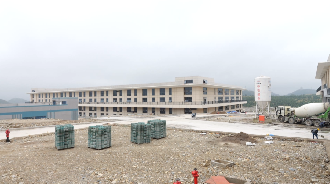 西秀區加快建設現代化產業體系。