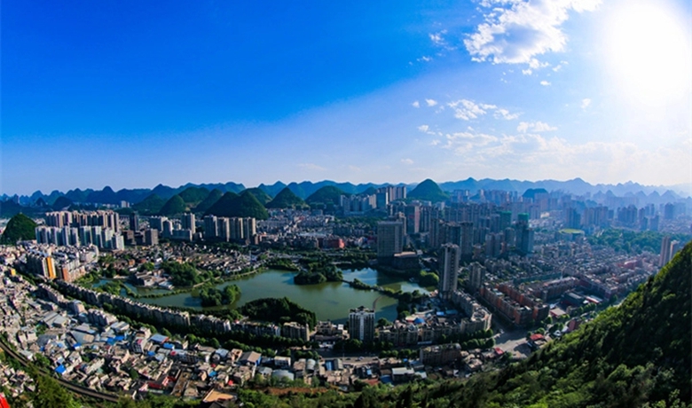 貴州六盤水：潮涌烏蒙千帆競(jìng) 幸福涼都韻尤長(zhǎng)