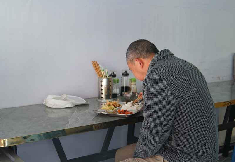 “幸福食堂”暖胃又暖心。