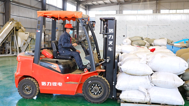 東西部協作賦能 西秀區雞場鄉茶產業煥新顏。