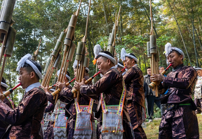 岜沙苗寨蘆笙節。