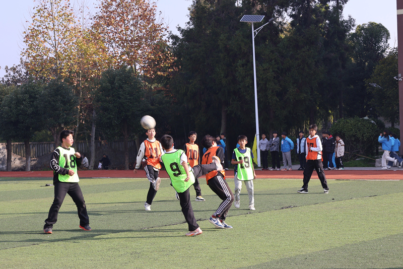 太平中學大課間創新籃球操。