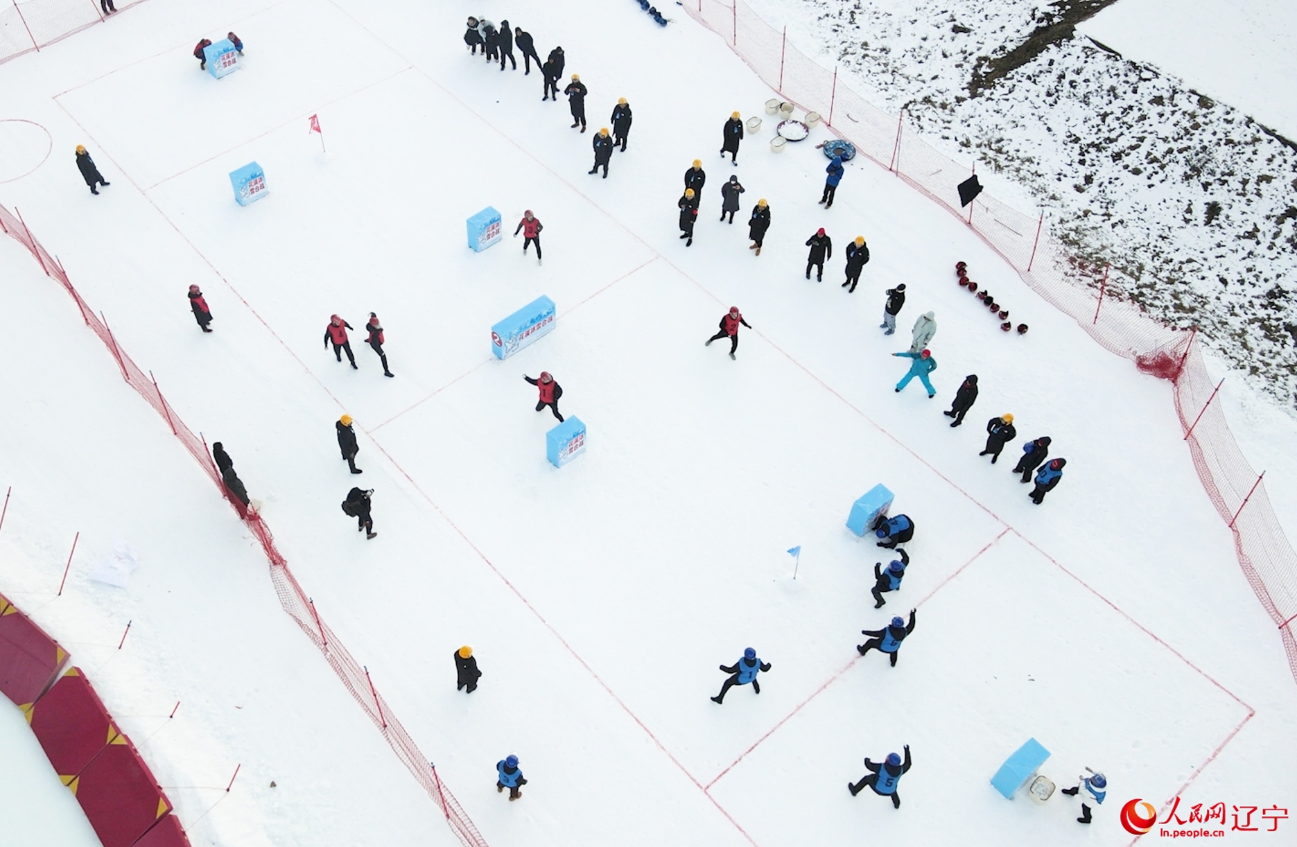 2024年,遼寧省職工冰雪運動會雪合戰總決賽比賽現場。