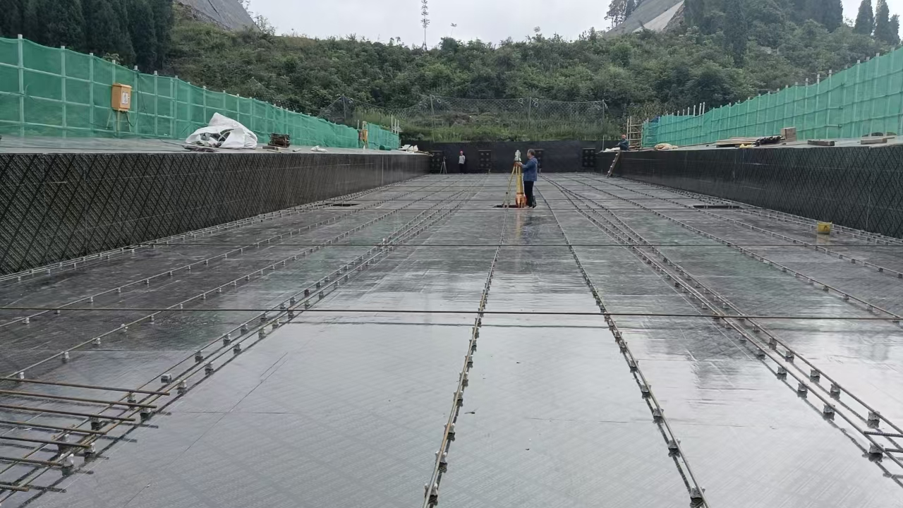 安盤高速建設：“硬核”科學試驗 護航品質工程。