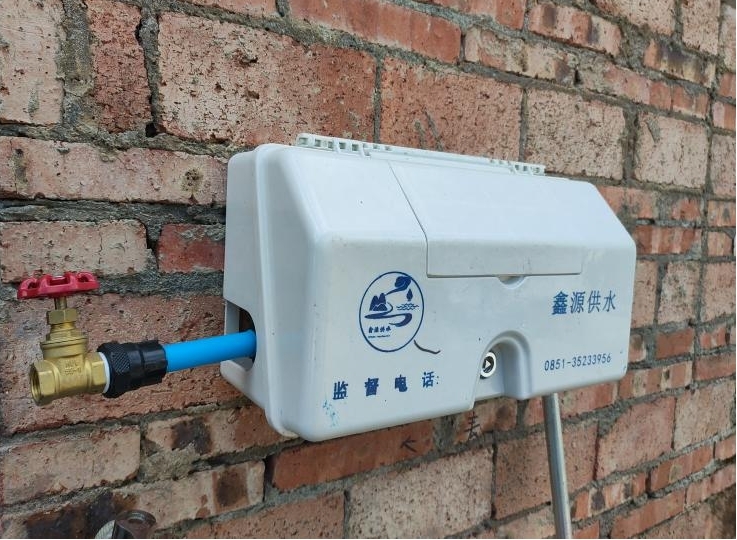 芭茅村建設中的自來水入戶項目。