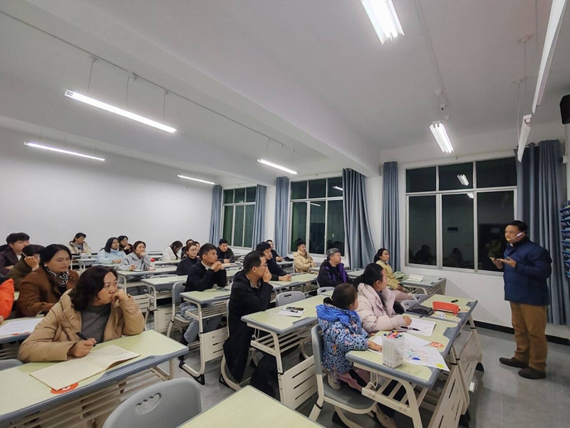 4.貴州開(kāi)放大學(xué)人文開(kāi)放課點(diǎn)亮開(kāi)放教育新課堂