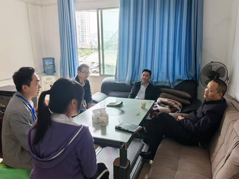 1 圖為班子聯動解難題.jpg