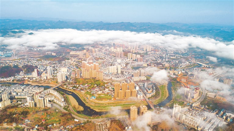 松桃縣城美景。謝慧芳攝