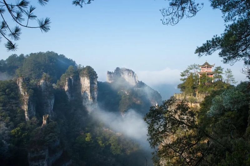 貴州施秉云臺山。