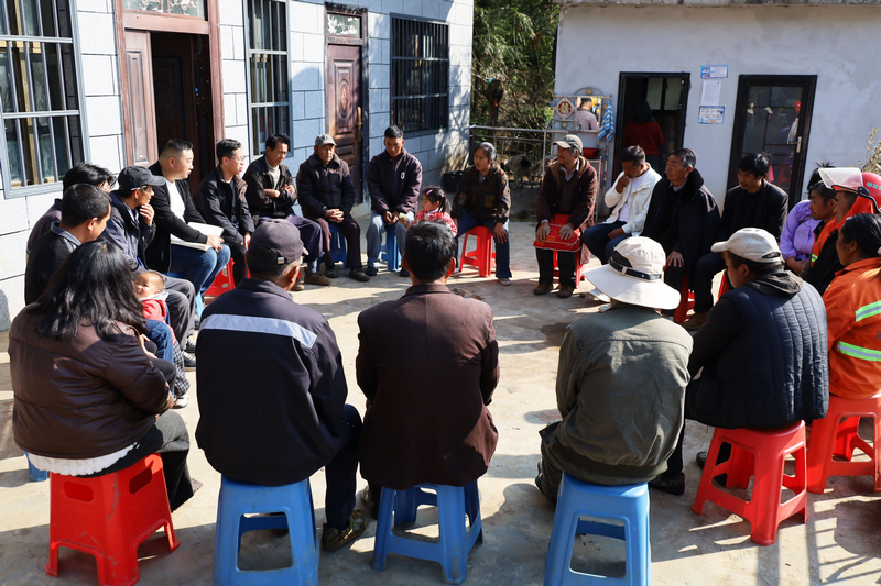 大營村院壩會現(xiàn)場。