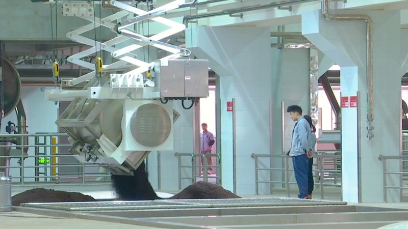 2 國臺酒業智能釀造車間.jpg