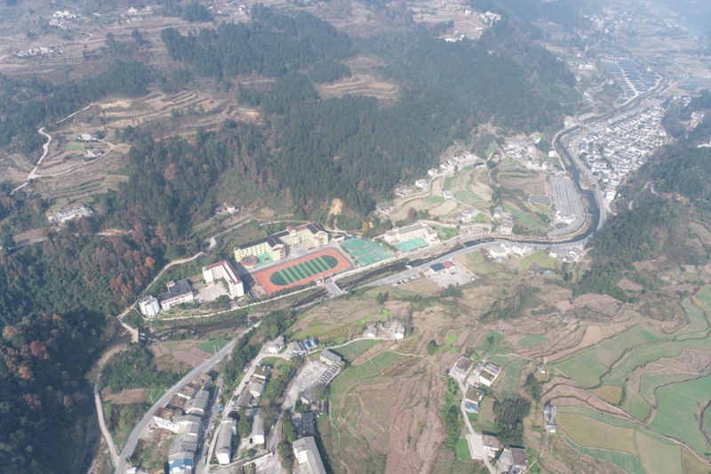 鹿窩鎮集鎮航拍.jpg