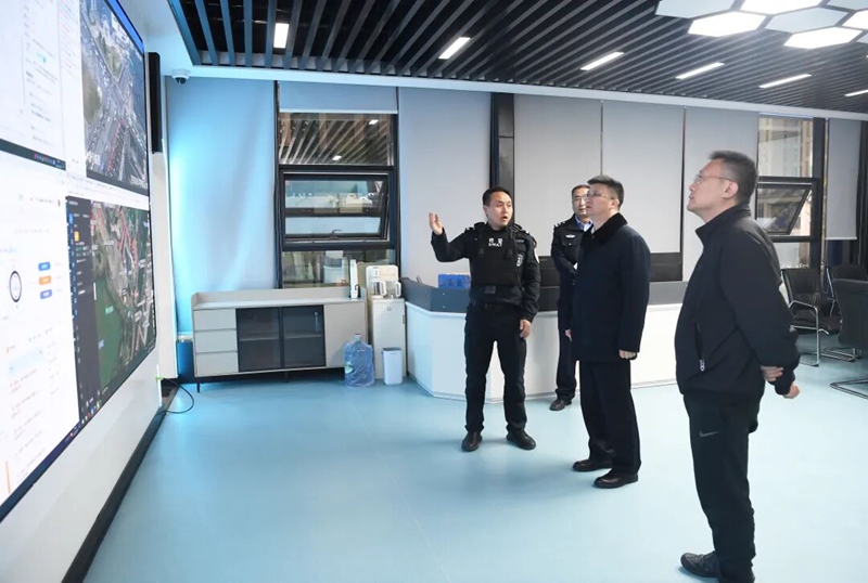 1 劉桂均調研元旦跨年活動籌備情況并召開專題會