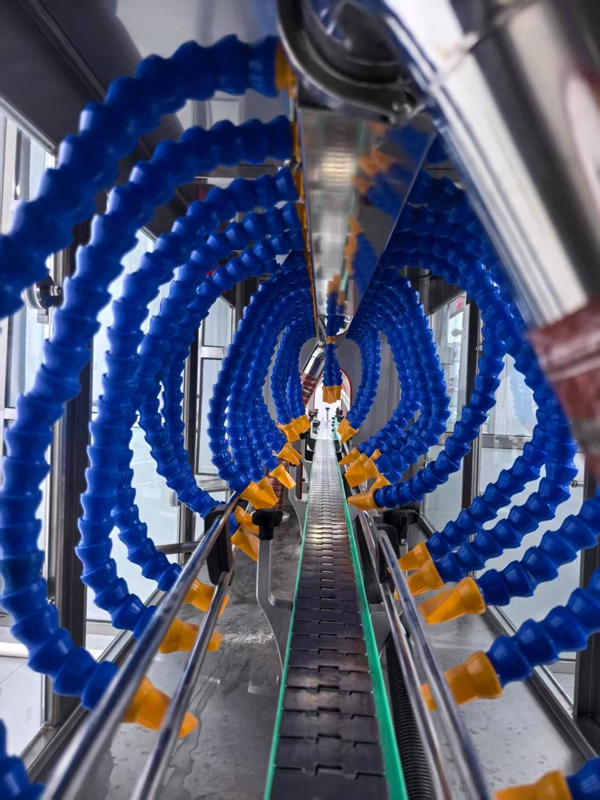 1 圖為標準化生產車間