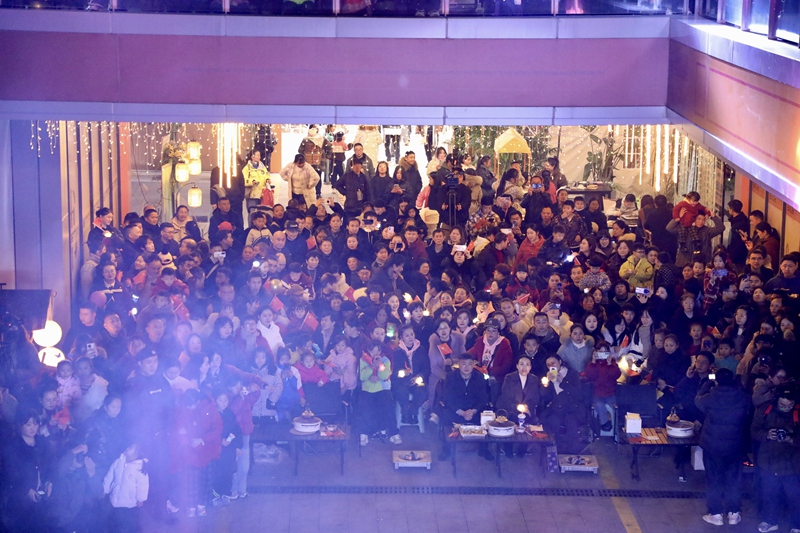 1 圖為跨年盛宴現場