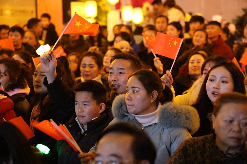 5 圖為跨年盛宴現場