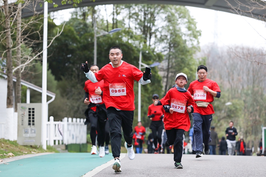 6跑友臉上滿是喜悅