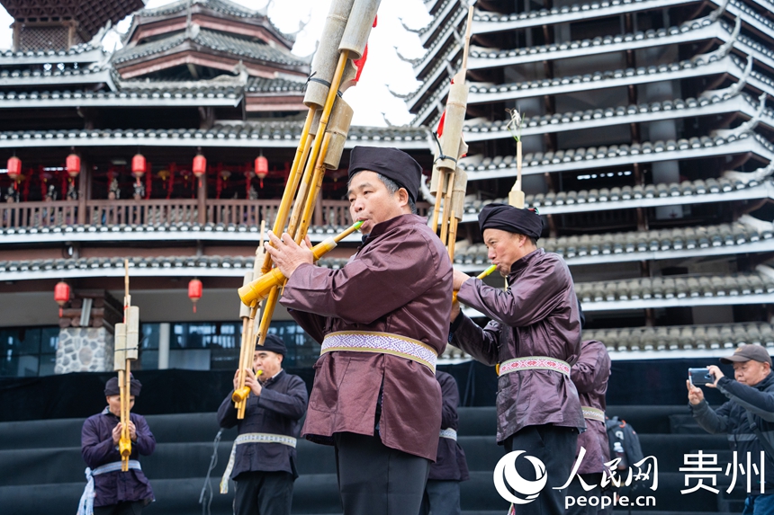 侗族大歌展演現場。人民網 陽茜攝