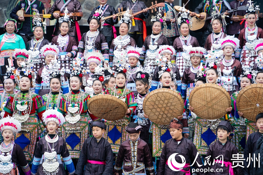 侗族大歌展演現場。人民網 陽茜攝