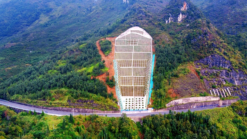 1 圖為S215清水鋪至安龍線K328+500~K329+500段災毀恢復重建項目。王建霞 攝.jpg