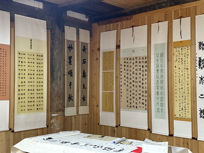 書法作品展示區。高談 攝.jpg