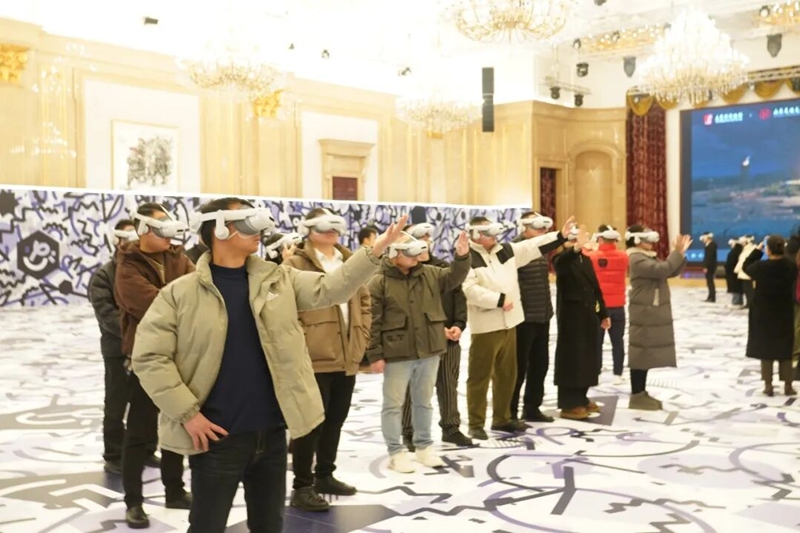 3 游客體驗三星堆-通天神樹XR