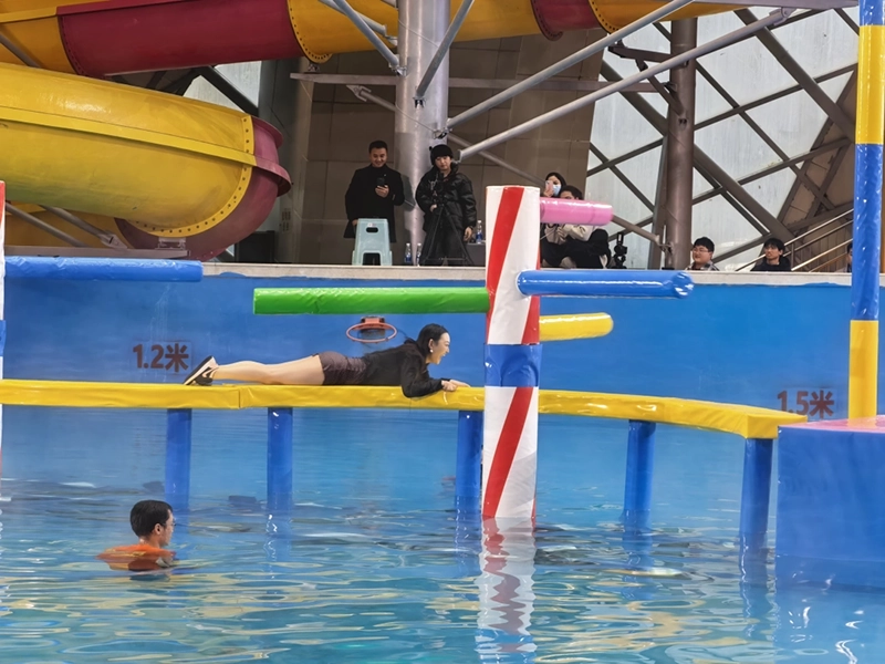 九股水溫泉“熱浪闖關(guān)季”直播嘉年華啟幕。