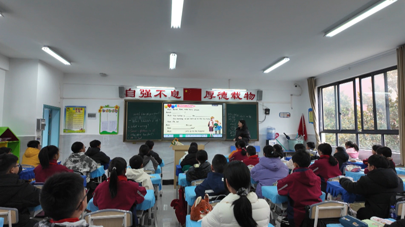 多元興趣教育賦能學(xué)生成長 城鄉(xiāng)校園綻放素質(zhì)教育新活力。