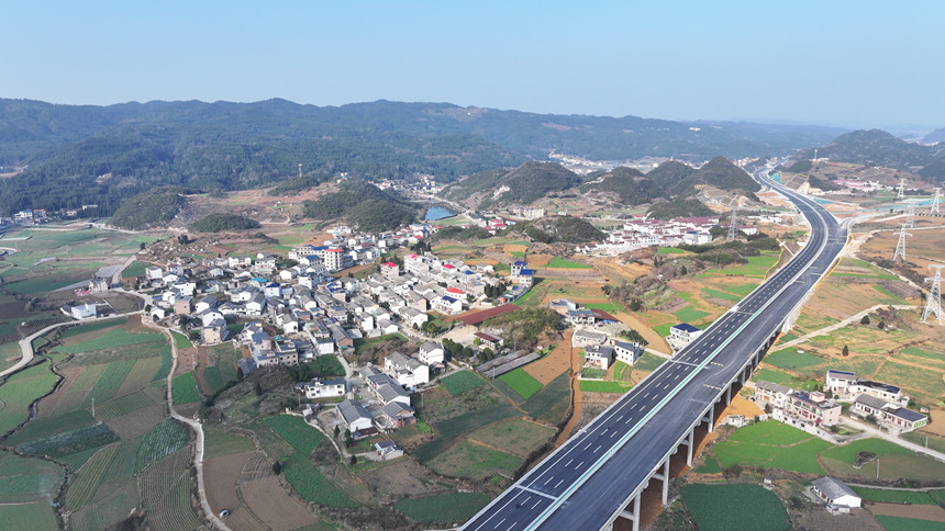污水管網項目建成投用 繪就和美鄉村新圖景。