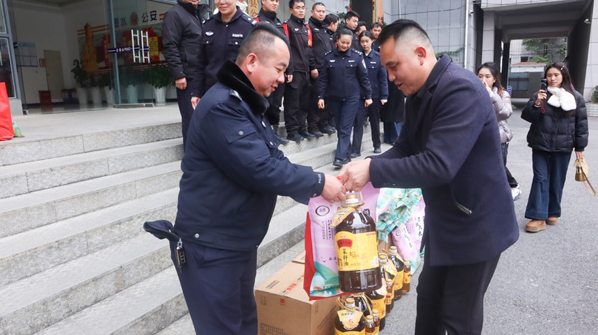 70余萬元資金惠及1400余名職工群眾。